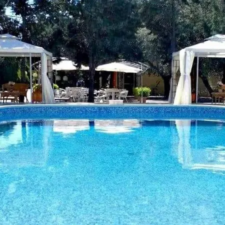 מלון Costes 3*